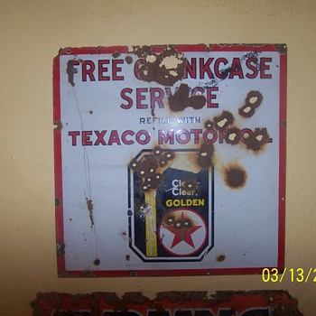texaco sign