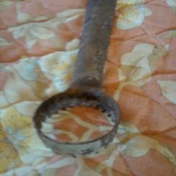 I don't know what this is - Tools and Hardware