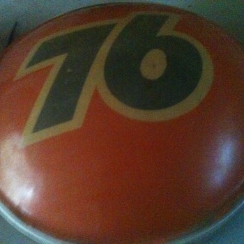 76 LIGHTED SIGN