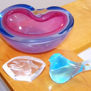 "AmberRose"Murano Opalescent Bowl Blue Bird of Happiness Carved Crystal Horse! THANK YOU!! - Art Glass