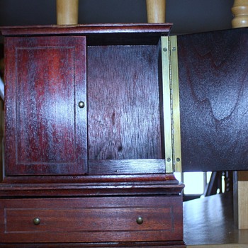 Small wood cabinet
