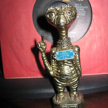 Home ....E.T - Movies