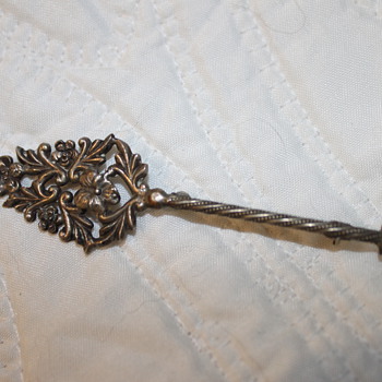 Old Sterling Silver Pin - Fine Jewelry