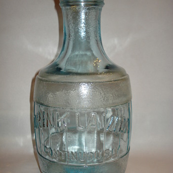 BLUE GLASS JUG - Glassware