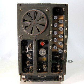BC-683-B US ARMY Tank Radio Receiver WW2 - Radios