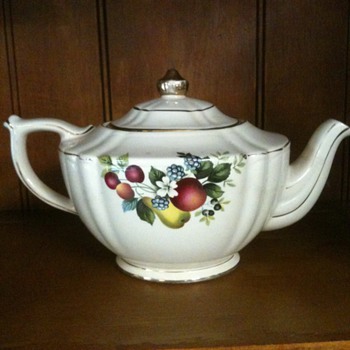 Tea Pot - China and Dinnerware
