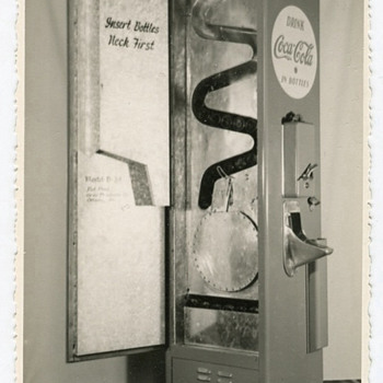 Early Coke machine photo!