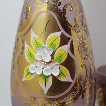Purple/Gold/Ceramic Flowers Decanter with 6 cups - Glassware