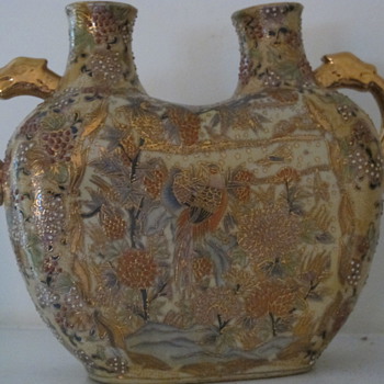 Double spout hand painted with gold handles - China and Dinnerware