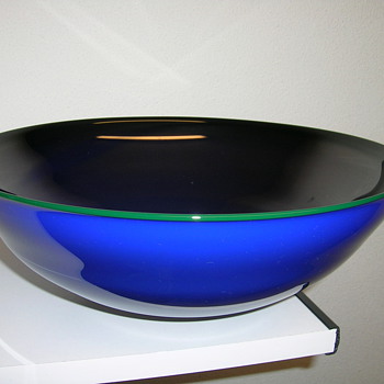 M. Bouchard - Art Glass