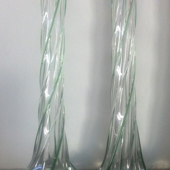 Pair of twisted single bud vases with green trails and Birmingham HM 1904 - Art Glass