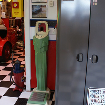 Penny scale - Coin Operated