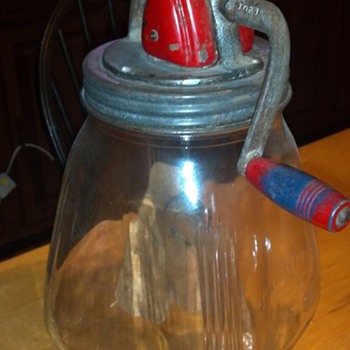 Standard Churn Company 4 quart churn - Kitchen