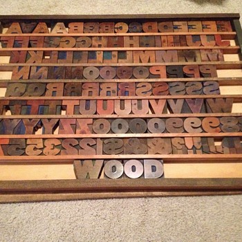 12-line Hamilton Gothic Wood Type Font - Office