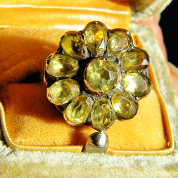 Antique Georgian Green Chrysoberyl Flower 18k Silver Ring - Fine Jewelry