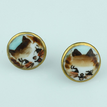 Oriental painted cat earrings