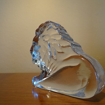 THANKYOU VERY MUCH AMBEROSE FOR THE FINE LION - Art Glass