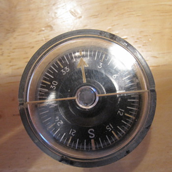 Vintage  Military Compass - Military and Wartime