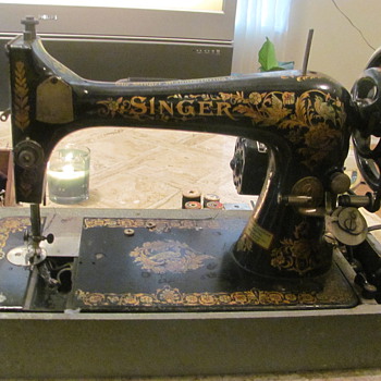 1902 Singer Model K464.168 & Accessories Works!!!