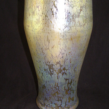 Identifying Loetz! - Art Glass