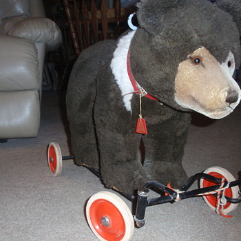 Vintage Steiff ride-on toy approx 1970s - Dolls
