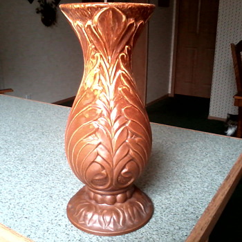 Royal Haeger Gloss to Matte Drip Glaze "Acanthus" Leaf Vase / Circa 1950's