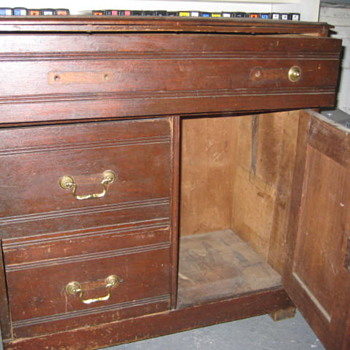 BLunderbuss2, don't need to point out my blunder, but this is a before/after attempt... - Furniture