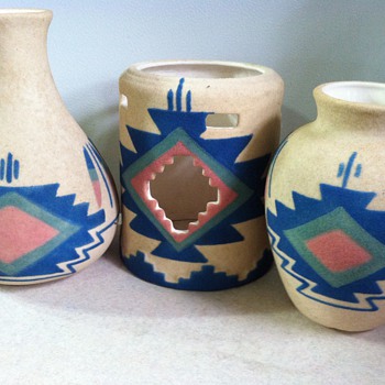 More mystery pottery