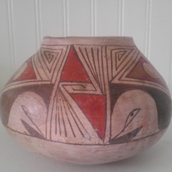 Mata Ortiz polychrome vase - Art Pottery