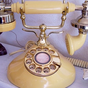 Aug. 22 1979 Pillow Talk Rotary Phone - Telephones