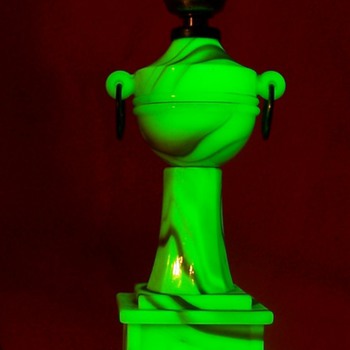 Houzex Uranium Slag Glass Lamp