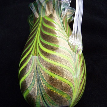 Pulled Feather Art Glass Creamer with Attached Reeded Handle 