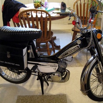 (2) 1979 motobecane mobylettes 50v  234 and 492 miles 