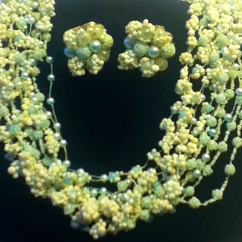 Multi-Stranded Choker w/Earrings