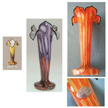 Documented Welz Production - A Variation On a Shape - Art Glass