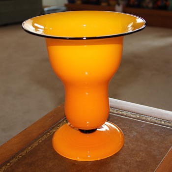 Large Tango Vase with donut - Art Glass