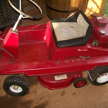Cool lawnmower purcheased at antique auction
