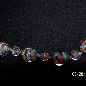 What kind of beads are these and are they valueable?
