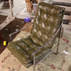 This chair is sooo comfortable... too bad I don't know what it is!