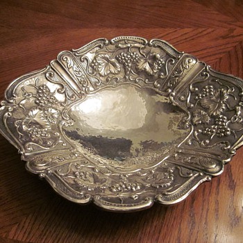 Rare Large Lisham Art Sterling Bowl - Sterling Silver