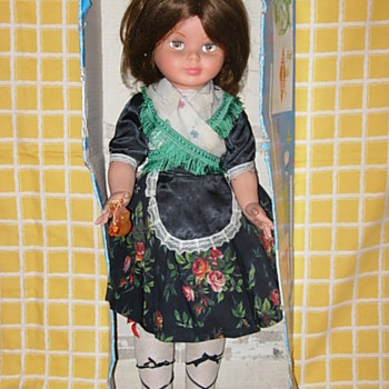 Rooted hair Pierina, by Famosa - Dolls