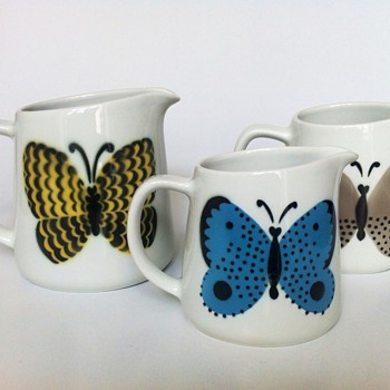 Arabia - Butterfly jugs - Art Pottery