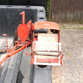 Farm Toys - Model Cars