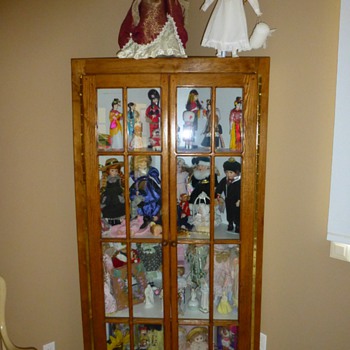 Doll collection and custom made cabinet ! - Dolls