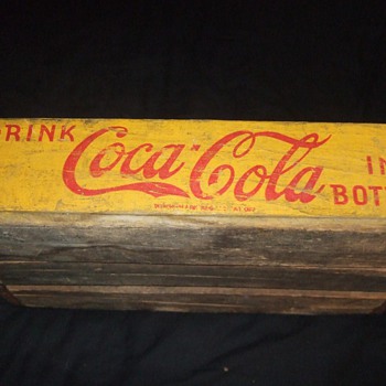 Older Coca cola 24 bottle carrier.