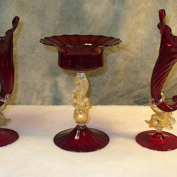 Venetian Mantel Set in ruby glass