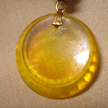SINGLE EARRING FROM HONG KONG - Costume Jewelry