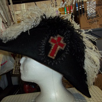 KNIGHTS TEMPLAR CEREMONIAL HAT