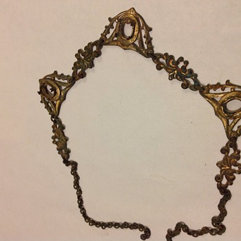 Necklace either junk or early...found near Greek god pendant - Costume Jewelry