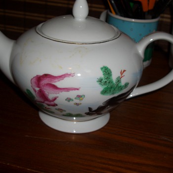 A great find -Flying Koi tea Set - Asian